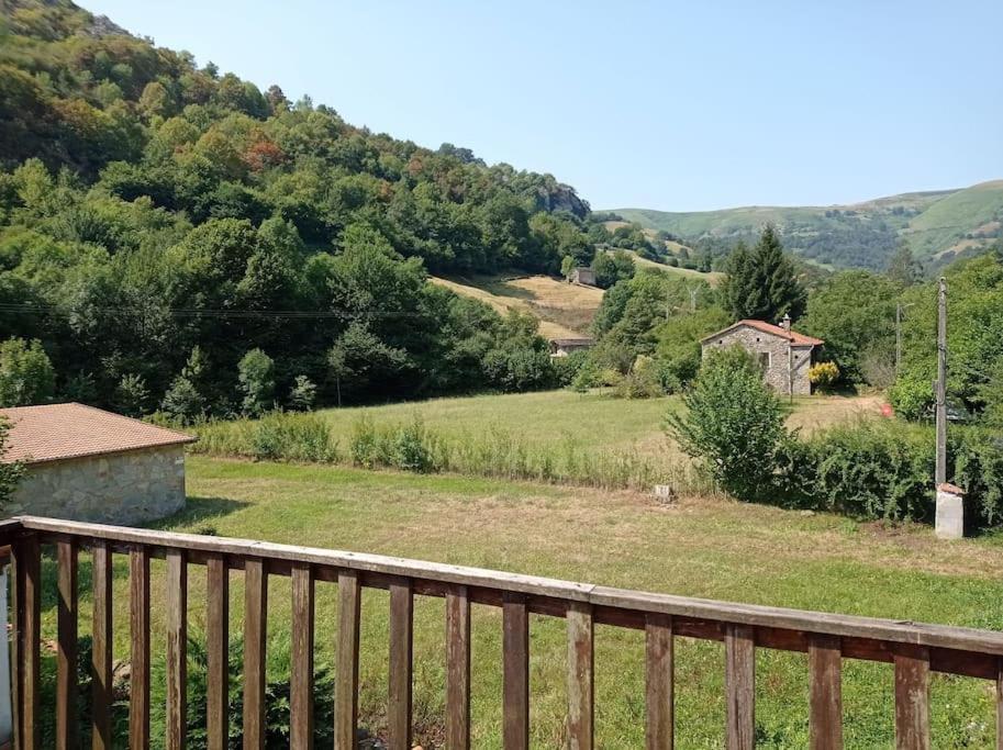 Amplia Y Comoda Casa De Piedra Con Porche Y Jardin San Roque de Riomiera Bagian luar foto
